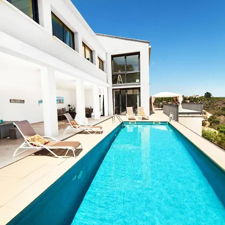 Holiday Suites Mas Nou Holiday home *